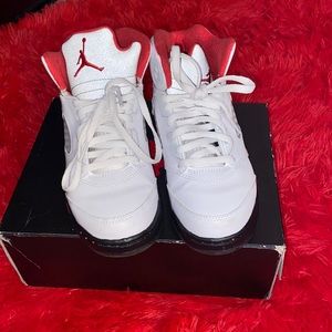 Retro Jordan 5s